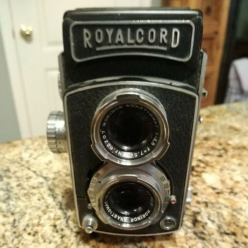 Very Rare Royalcord Twin Lens Reflex Camera w/ Horinor Anastigmat f/3.5 7.5cm